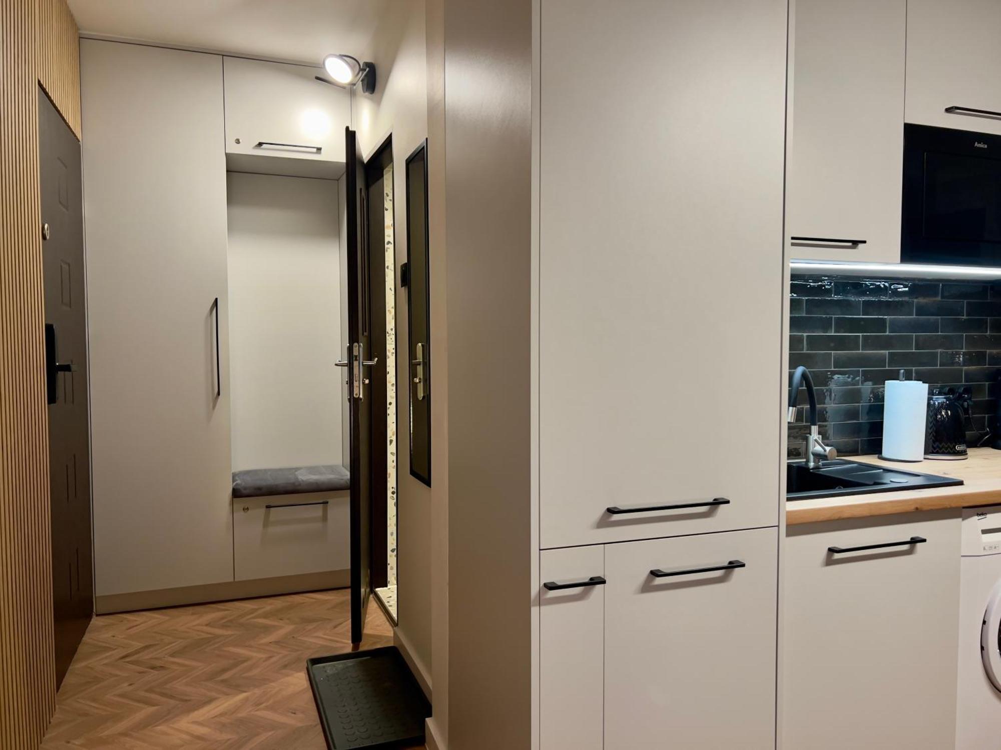 Apartament Dworcowa コニン エクステリア 写真